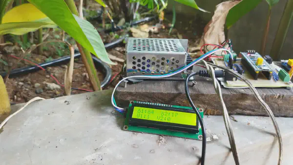 Automatic Sprinkler Sprayer memakai Microcontroller (STM32)